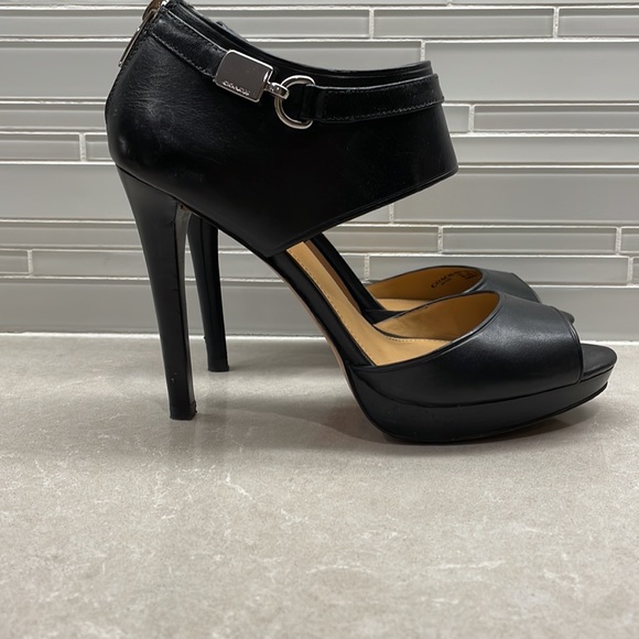 Coach Black Heels - size 7 - Picture 3 of 7